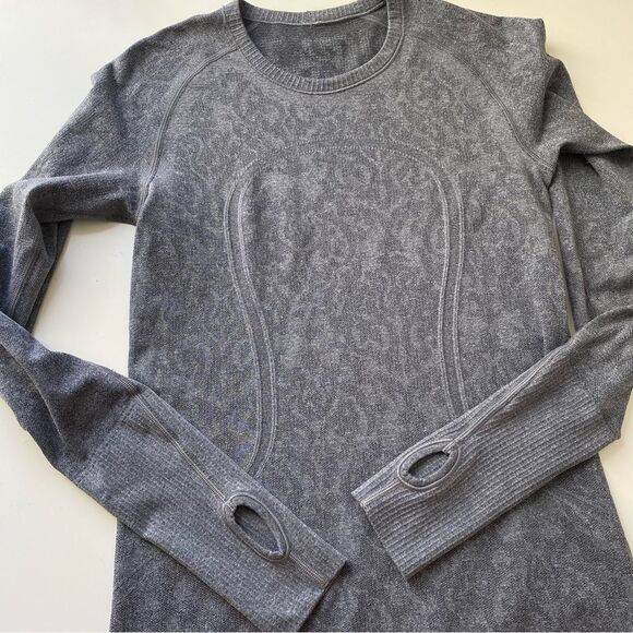 Lululemon Run Swiftly Tech Long Sleeve Lace size 6 gray - Picture 4 of 6